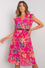 Mid-length pleated dress with belt and floral print