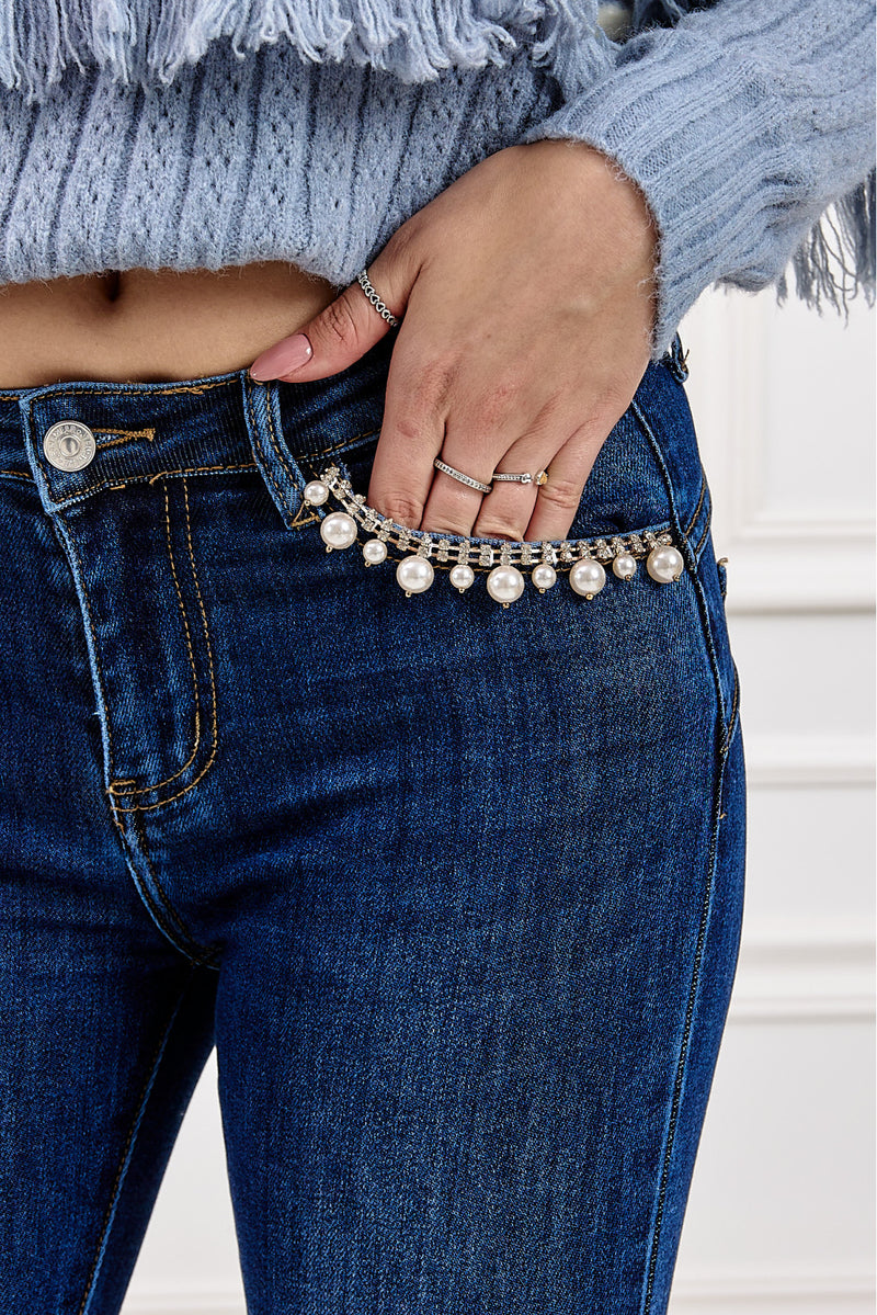 Push-up jeans with beaded pockets